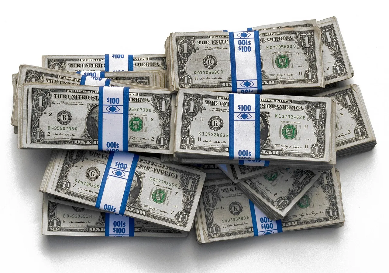 money, cash, dollars, finance, currency, greenback, usd, bank. 7 things nobody tells you about ATM route startup