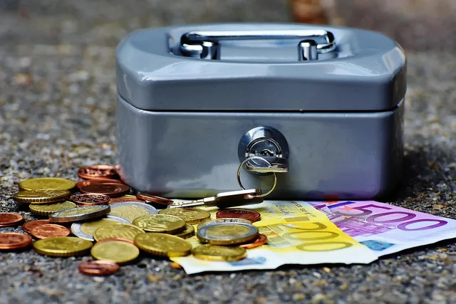cashbox, money, currency, cash box, finance, money box, euro, cash, money, money, money, money, money, euro, euro, cash. Keeping an ATM route secure: four kinds of loss and the controls for each
